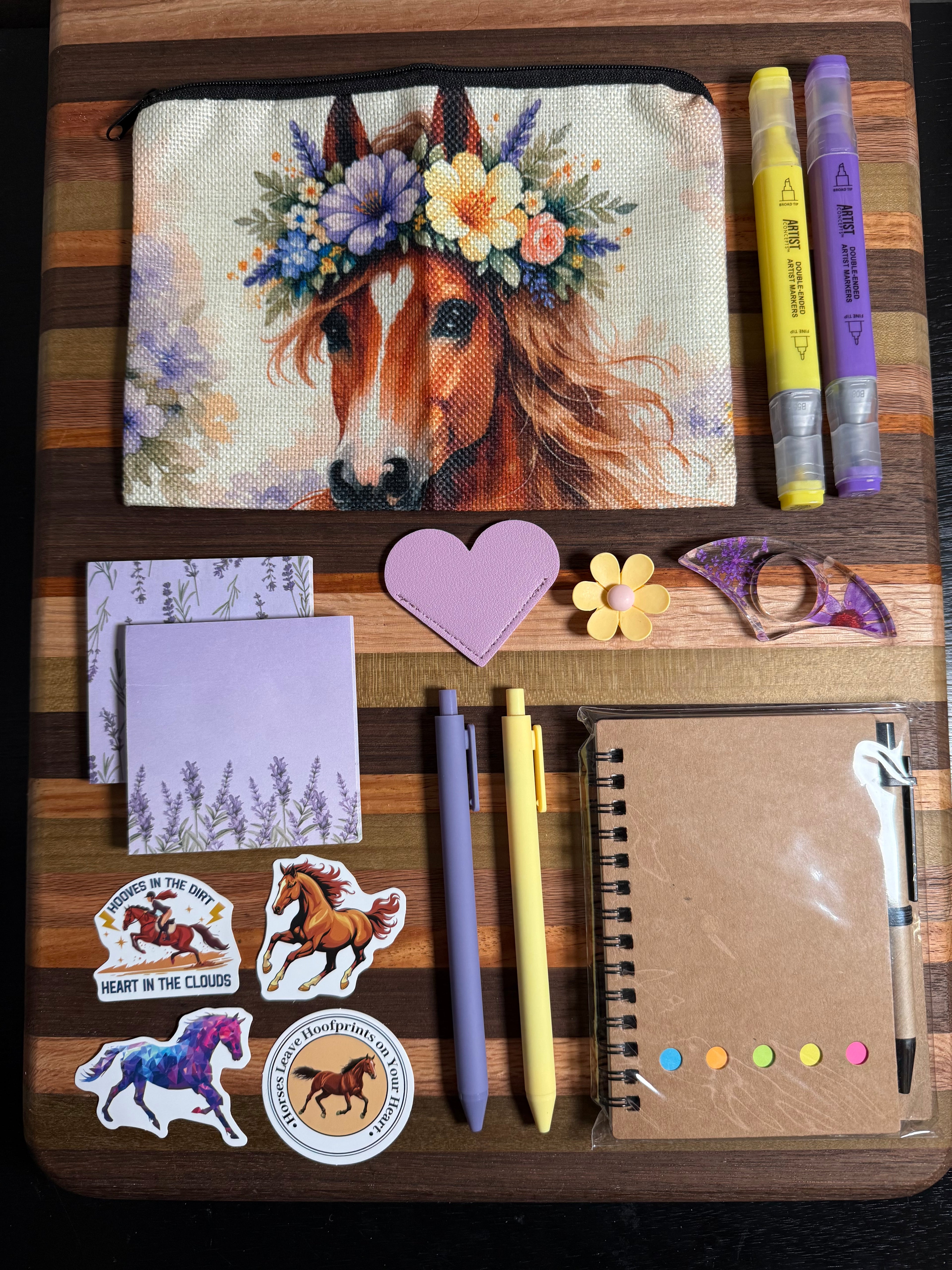 🐴 Lavender Trails Horse Bundle